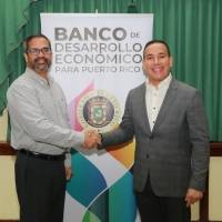 Vega Baja logra alianza con Banco de Desarrollo Económico para crear empleos