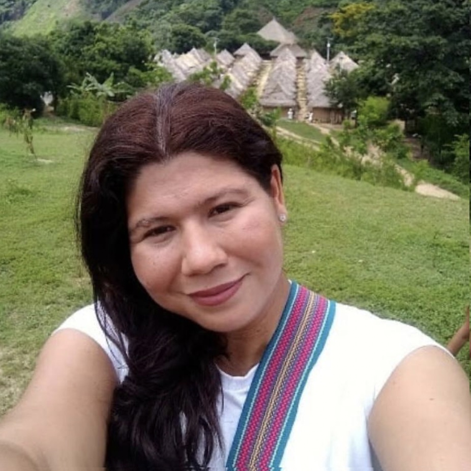 Lina Robles Lina Robles